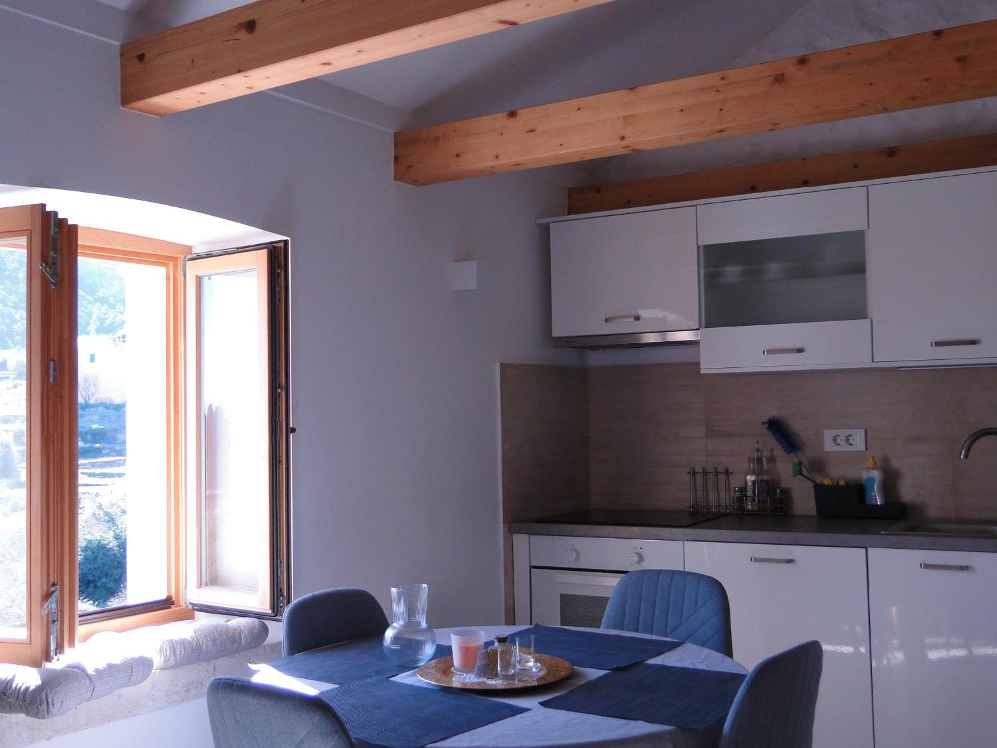 Heritage Apartments Kyra & Fox In Pitve, Hvar Bagian luar foto