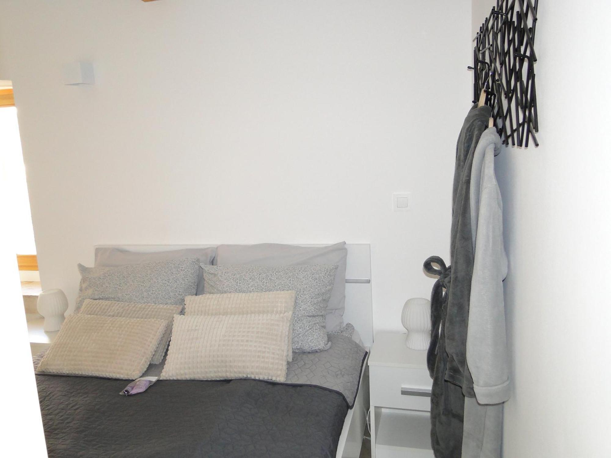 Heritage Apartments Kyra & Fox In Pitve, Hvar Bagian luar foto
